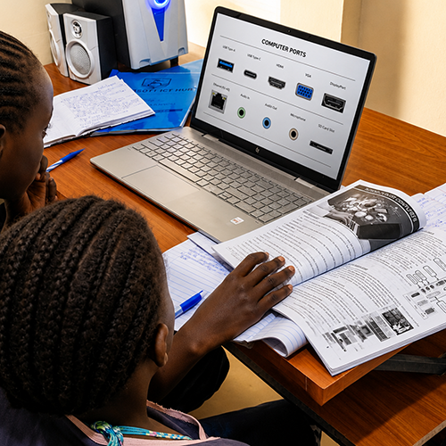 Kids learning computer basics